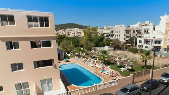 Apartamentos Central City | Balearic Adaları - İbiza Adası - Sant Antoni de Portmany - West End