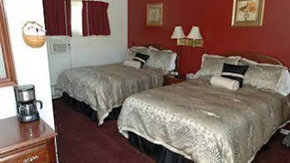 Saco River Motor Lodge & Suites | New Hampshire - Center Conway