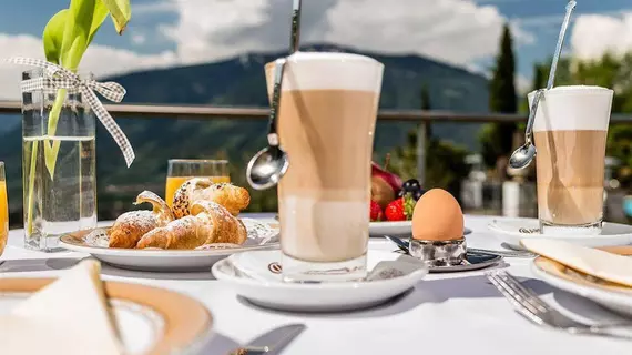 Hotel Eschenlohe | Trentino-Alto Adige - Güney Tirol (il) - Schenna