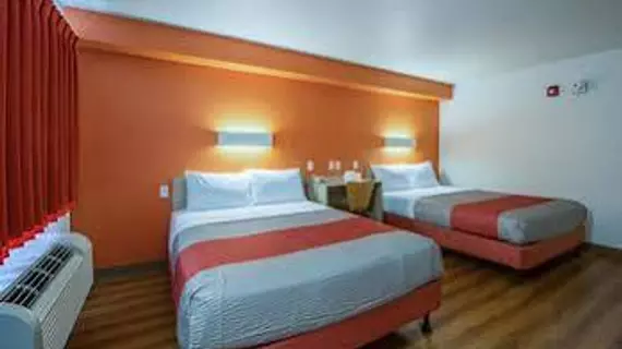 Motel 6 Hammond - Chicago Area | Indiana - Hammond