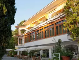 Hotel Paradiso Residence | Campania - Salerno (il) - Castellabate - Santa Maria di Castellabate