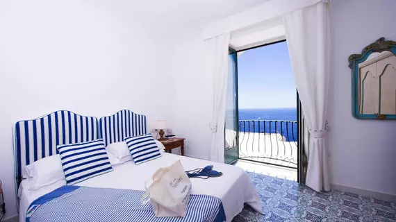 Hotel Montemare | Campania - Salerno (il) - Positano