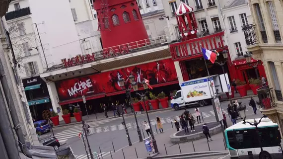 Moulin Plaza | Ile-de-France - Paris - Quartier Saint-Georges