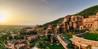 Neemrana Fort-Palace