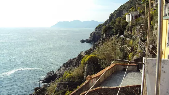 Mar-Mar | Liguria - La Spezia (il) - Riomaggiore