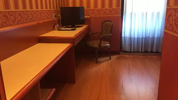 Hotel Garda | Lombardy - Milano (ve civarı) - Milano - Merkez İstasyonu