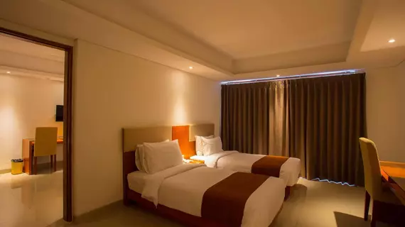 THE SUN HOTEL AND SPA | Bali - Kuta - Legian Kent Merkezi