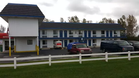 Economy Inn | Indiana - Rensselaer