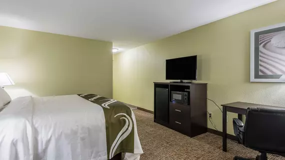 Cardinal Inn & Suites | Indiana - Muncie (ve civarı) - Muncie