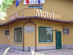 Adda Hotel | Lombardy - Cremona (vilayet) - Spino d'Adda