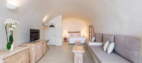 The Ivory Suite | Ege Adaları - Santorini