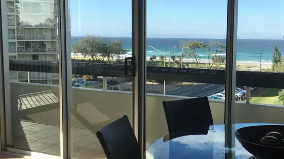 Hi Ho Beach Apartments on Broadbeach | Queensland - Gold Coast (Altın Sahil) - Broadbeach