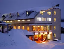 Hotel New Bernina | Nagano (idari bölge) - Kitaazumi - Nagano (ve civarı) - Otari