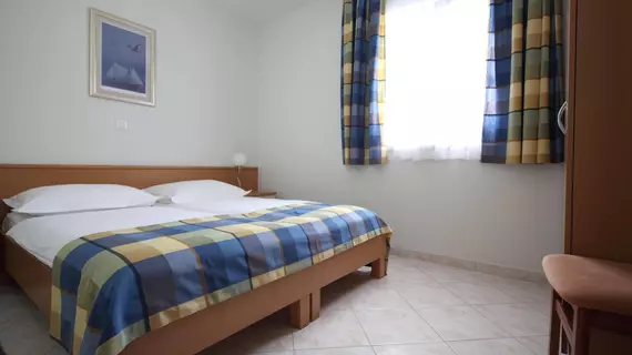 Apartments Ivana | Split-Dalmaçya - Baska Voda