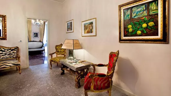 Porta Di Mezzo Luxury B&B | Sicilya - Messina (vilayet) - Taormina Sahili - Taormina - Taormina Kent Merkezi