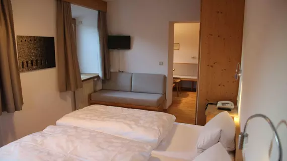 Hotel Greif | Trentino-Alto Adige - Güney Tirol (il) - Malles Venosta