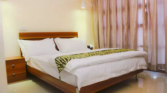 Surfview Hotel Raalhugandu | Maldivler - Kaafu Atoll - Malé