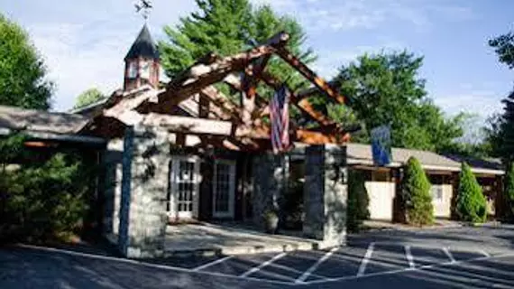 The Village Inn | Kuzey Karolayna - Boone (ve civarı) - Blowing Rock