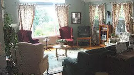 Tulips and Thistle Bed & Breakfast | Nova Scotia - New Glasgow (ve civarı) - Truro