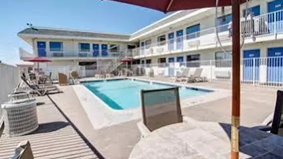 Motel 6 Dallas - Euless | Teksas - Dallas (ve civarı) - Euless