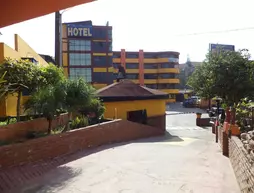 Hotel Villas de Santiago Inn | Kuzey Baja California - Tijuana (ve civarı) - Tijuana