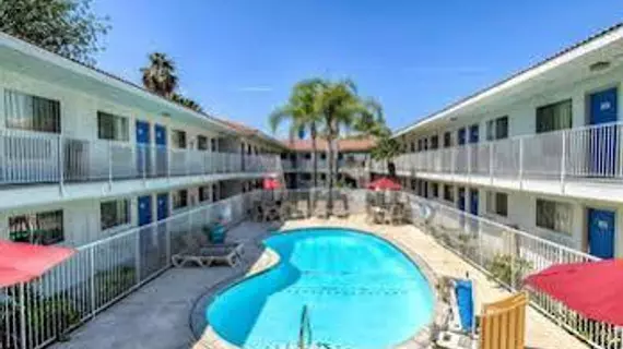 Motel 6 Los Angeles - Rowland Heights | Kaliforniya - Los Angeles County - San Gabriel Valley