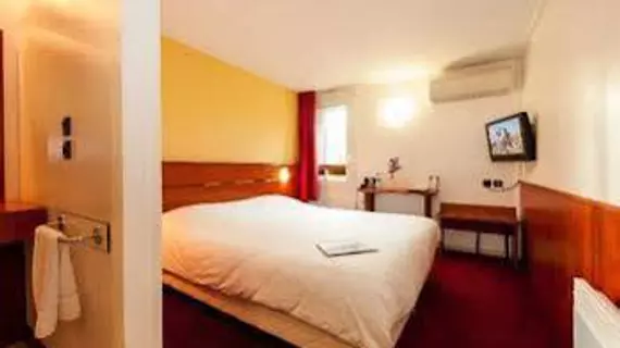 Brit Hotel Agen - L'Aquitaine | Nouvelle-Aquitaine - Lot-et-Garonne - Le Passage