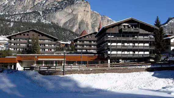 Residence Antares | Trentino-Alto Adige - Güney Tirol (il) - Selva di Val Gardena