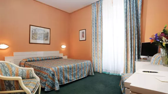 Hotel Patria | Lazio - Roma (ve civarı) - Roma Kent Merkezi - Rione XVIII Castro Pretorio