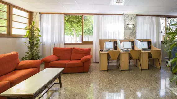 Hotel Brisa | Balearic Adaları - İbiza Adası - Sant Antoni de Portmany