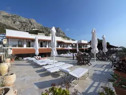 Continental Hotel | Ege Adaları - Kilimli (Kelemez) - Massouri