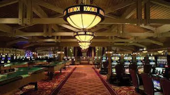 L'Auberge Casino Resort Lake Charles | Louisiana - Lake Charles (ve civarı) - Lake Charles