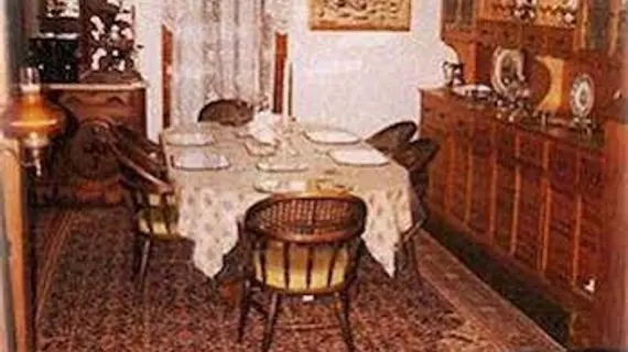 The Parlor Car Bed & Breakfast | New Mexico - Chama