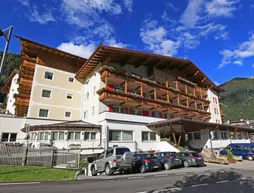 Hotel Astoria | Trentino-Alto Adige - Trento İli - Canazei