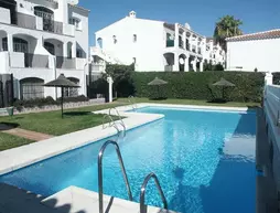 Apartamentos Verano Azul | Andalucia - Malaga İli - La Axarquía - Nerja