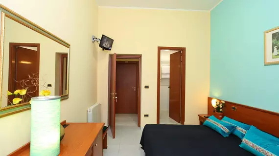 Hotel Pisa | Lazio - Roma (ve civarı) - Roma Kent Merkezi - Esquilino