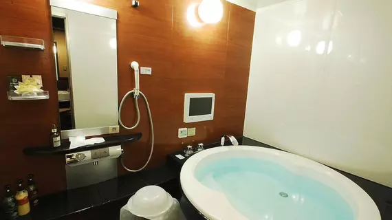 Hotel Balian Resort Chiba Chuo | Şiba (idari bölge) - Chiba - Chiba Şehir Merkezi