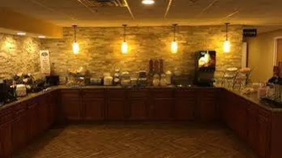 Baymont Inn & Suites Southfield/Detroit | Michigan - Detroit (ve civarı) - Southfield