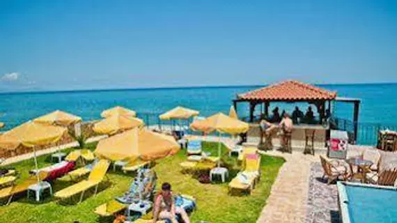 Ekavi Hotel | Girit Adası - Rethimnon (bölge) - Rethimnon