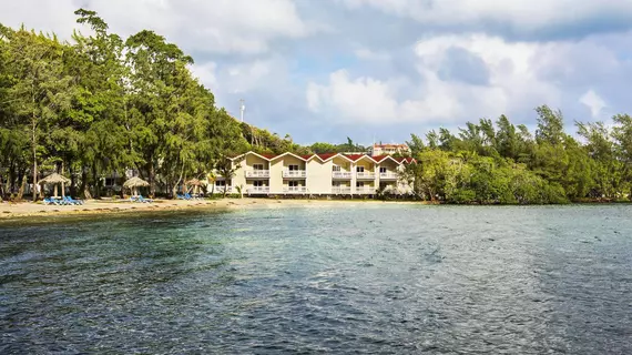 Fantasy Island Beach Resort, Dive & Marina | Bay Adaları - Roatan