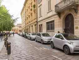 Opera House | Emilia-Romagna - Bolonya (vilayet) - Bologna - Santo Stefano