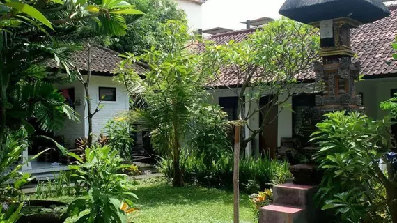 Legian Mas Beach Inn | Bali - Kuta - Legian Kent Merkezi