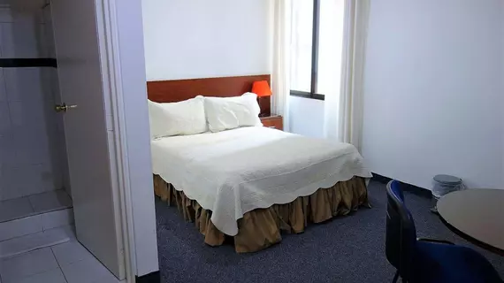 Hotel Lourdes | Cundinamarca - Bogota (ve civarı) - Bogota - Barrios Unidos