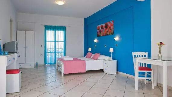 Margarenia Studios | Ege Adaları - Santorini