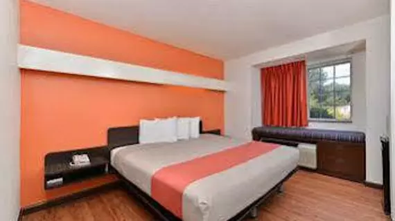 Motel 6 Richburg | Güney Karolayna - Rock Hill (ve civarı) - Richburg