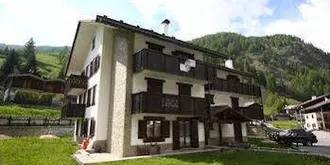 Champoluc Apartments