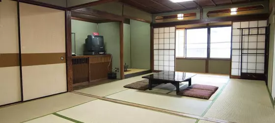 Ryouri Ryokan Watanabe | Aichi (idari bölge) - Nagoya (ve civarı) - Nagoya