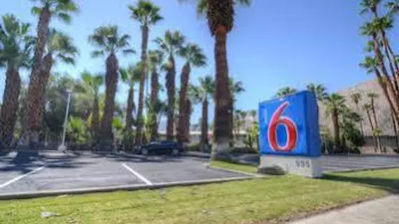 Motel 6 Palm Springs East | Kaliforniya - Imperial County - Palm Springs (ve civarı) - Palm Springs