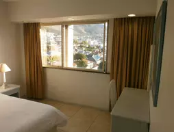 Centurion All Suite Hotel | Western Cape (il) - West Coast DC - Drakenstein - Cape Town (ve civarı) - Cape Town - Three Anchor Bay