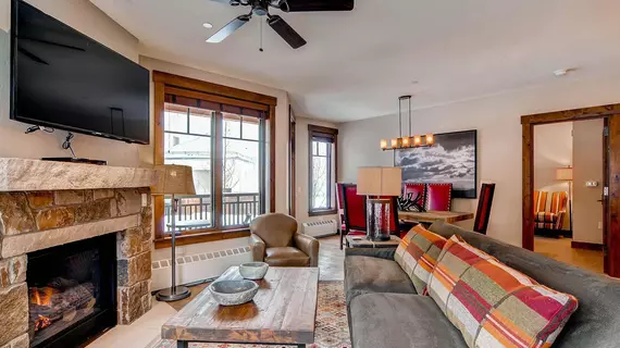 Water House on Main Street by Wyndham Vacation Rentals | Kolorado - Summit İlçesi - Breckenridge - Breckenridge Tarihi Bölgesi